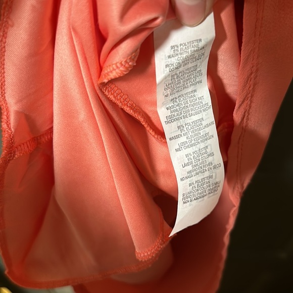 Bubblegum Pink Coral V-Cut Romper with Tie Back - Picture 5 of 5